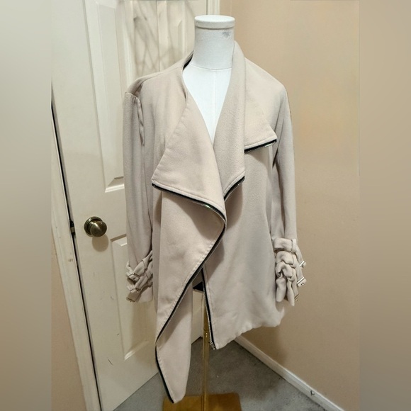 Twelve By Ontwelfth Jackets & Blazers - Classy polyester coat